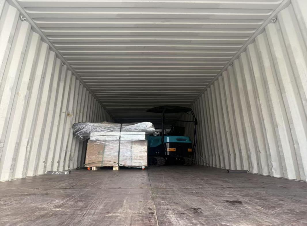 Metalcnc VMC and tapping machines packed and shipped to Brazil Metalcnc VMC and tapping machines packed and shipped to Brazil