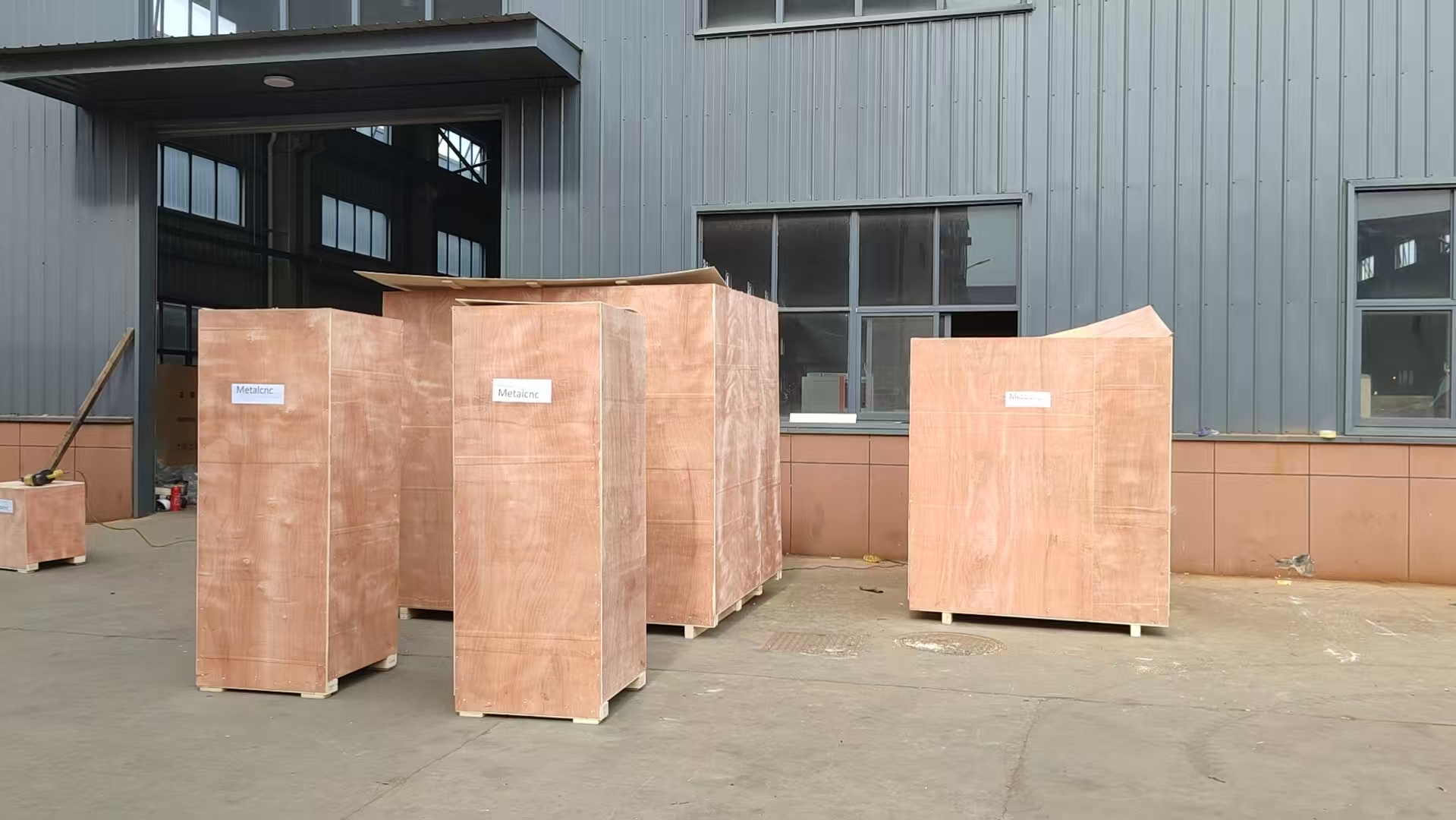 Metal CNC Ships DK7745 & DK7780 Wire Cut EDM Machines to India